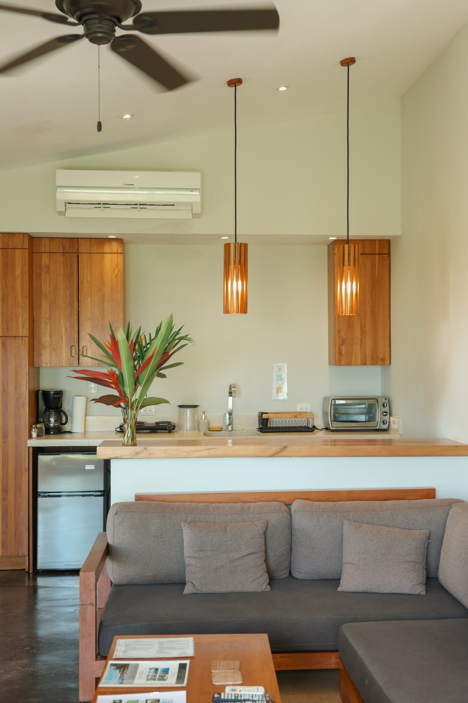 Premium Bungalow with A/C (April 22-28, 2026)