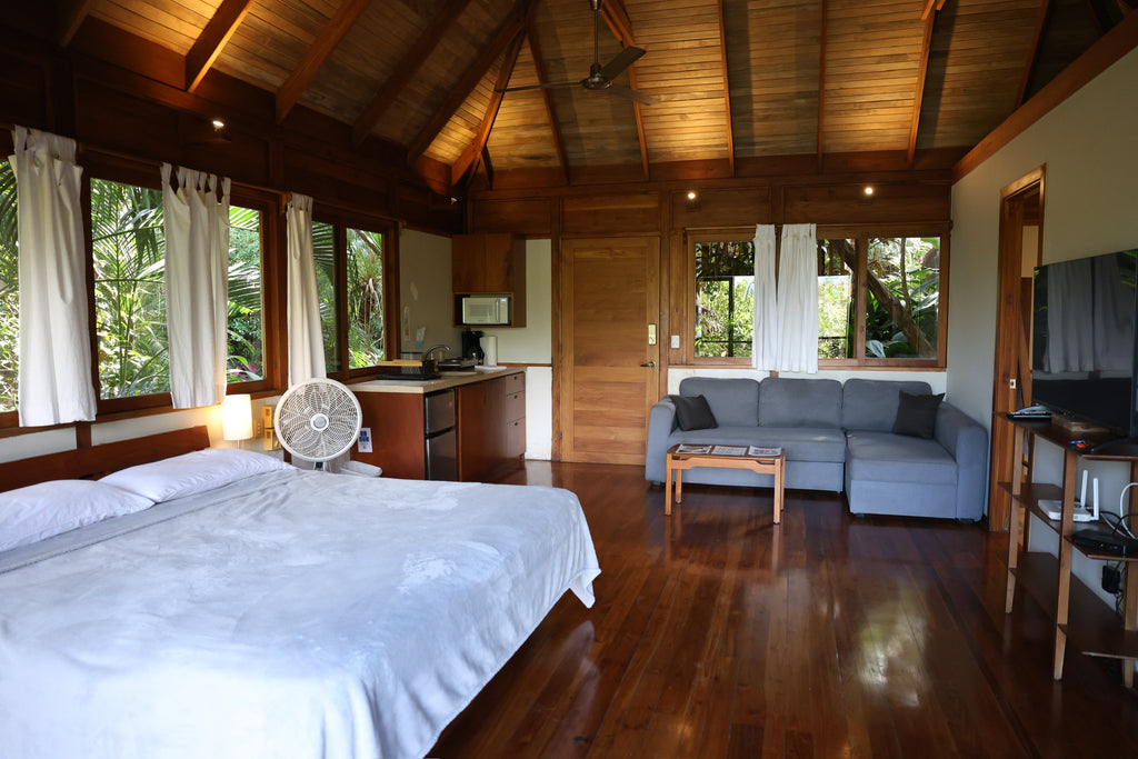 Private Bungalow, Natural Ventilation (April 22-28, 2026)