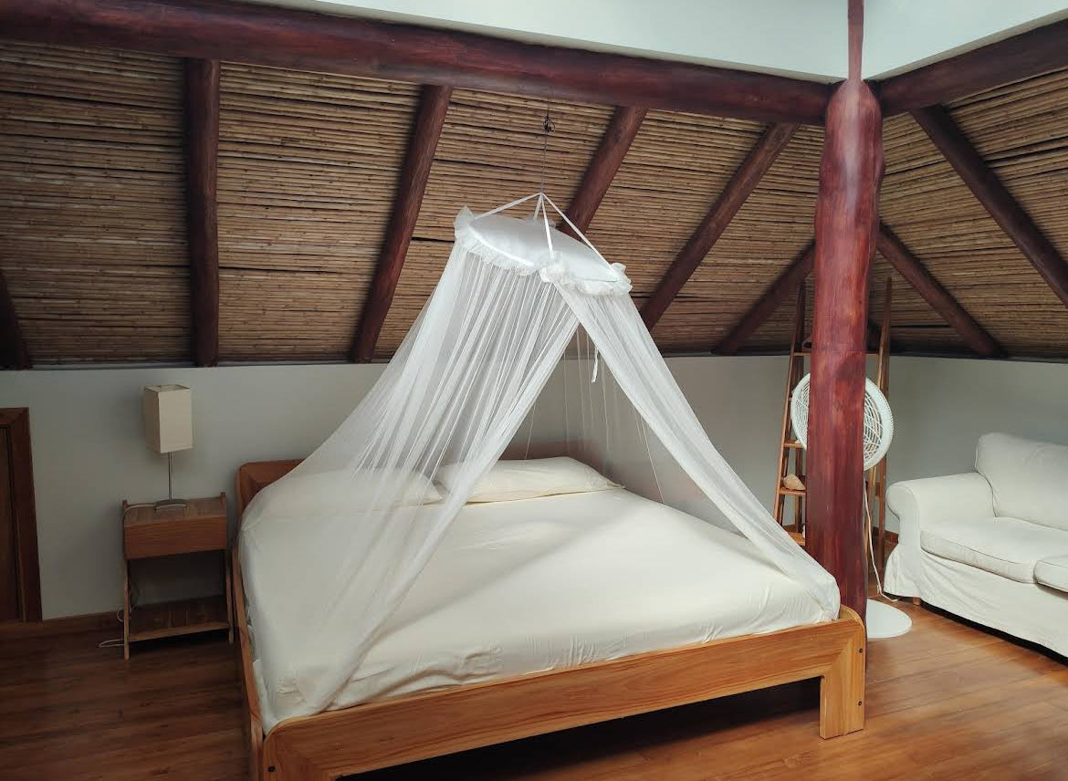 Shared Loft Space (April 22-28, 2026)